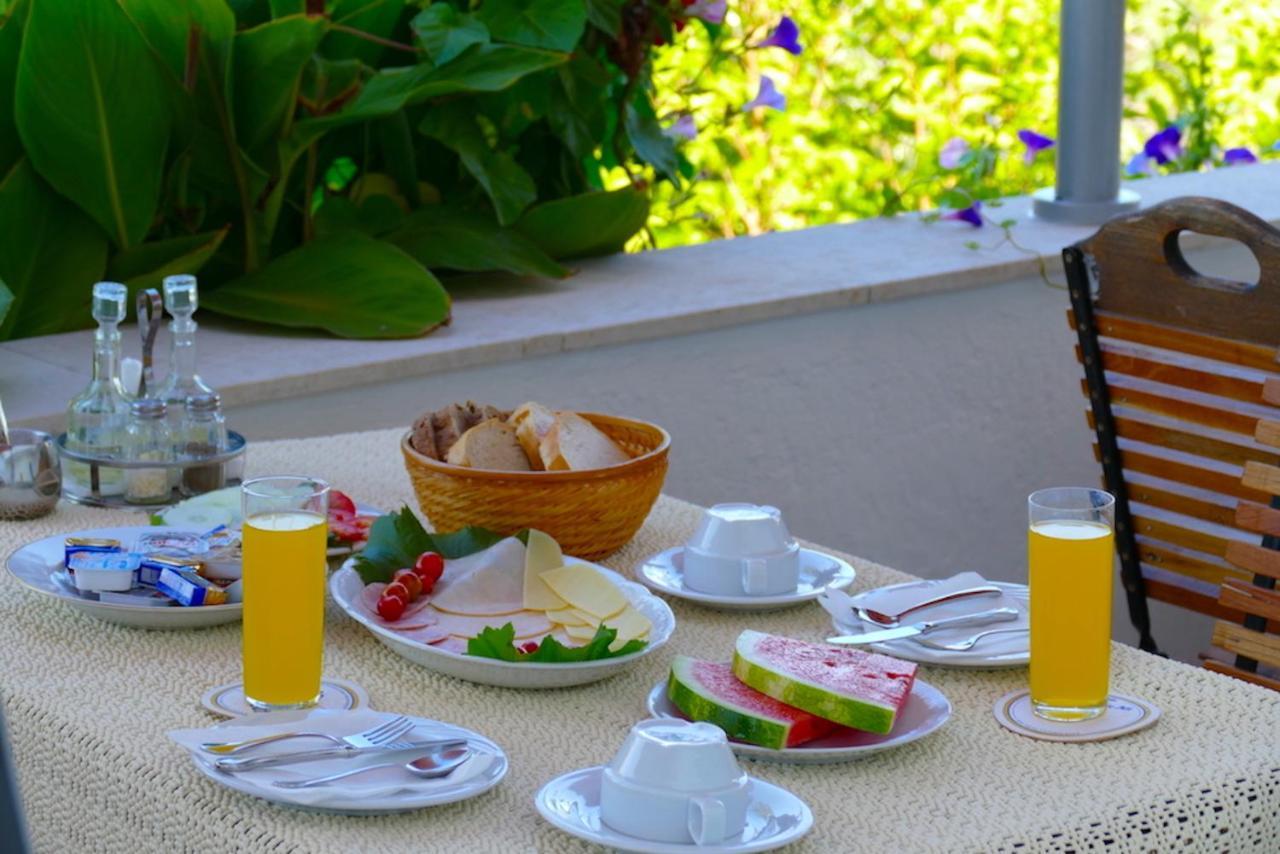 B&B Garni Stefi! Supetarska Draga Exterior foto